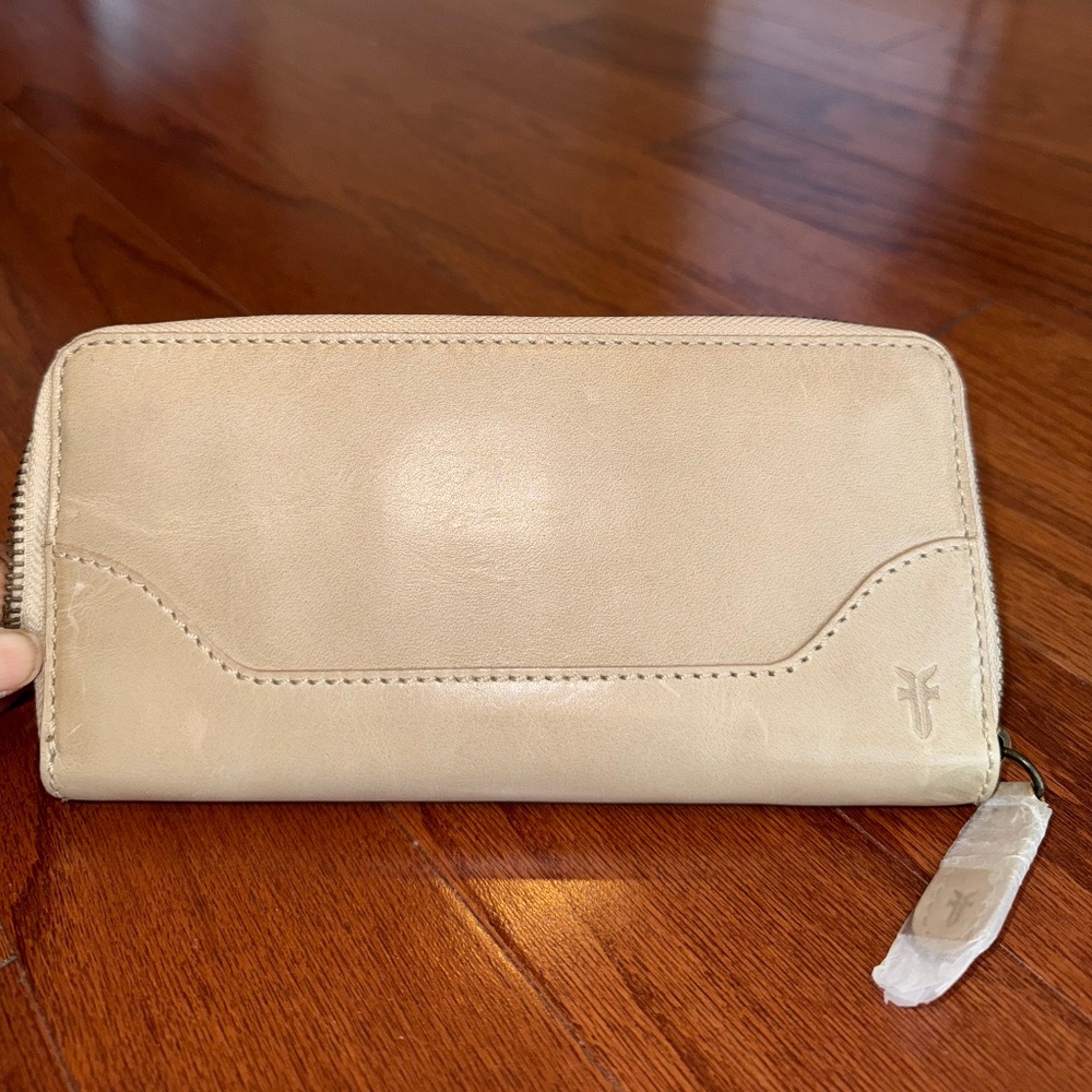 Frye Melissa zip around wallet